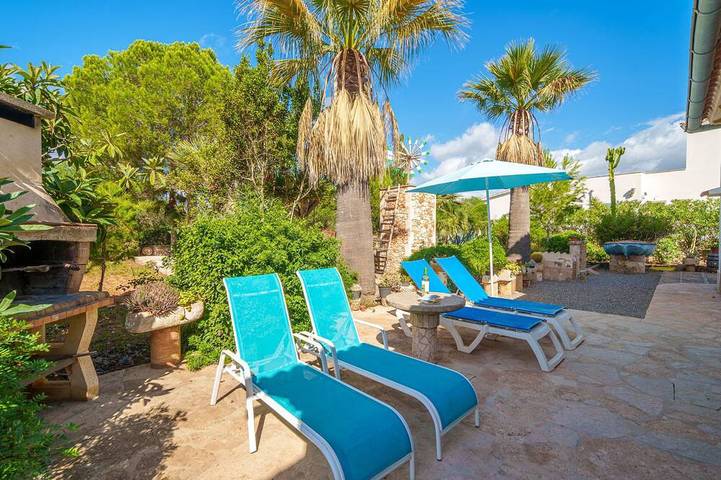 Ferienhaus für 5 Personen, mit Terrasse und Garten in Cala Murada