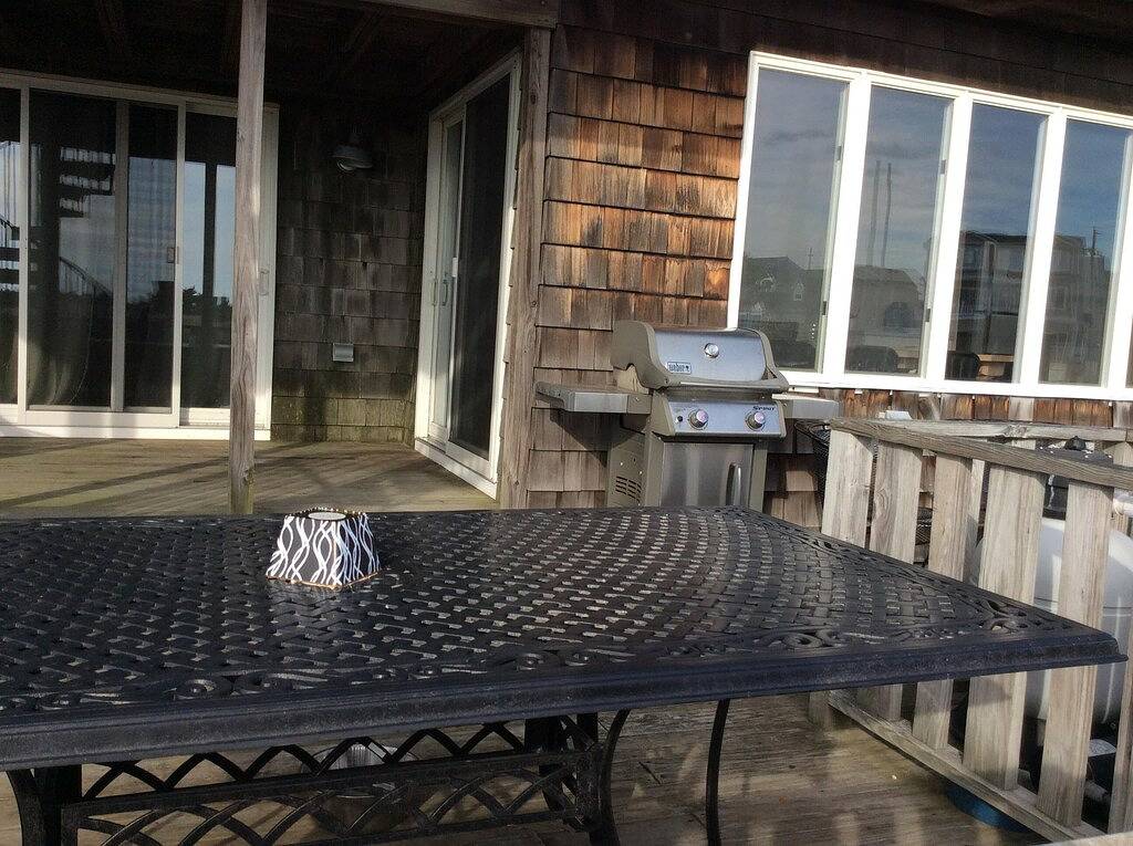 Ganze Wohnung, Lavallette Bay Front Duplex im Erdgeschoss. Mit schönen Ansichten beide vorhanden in Toms River, Ocean County