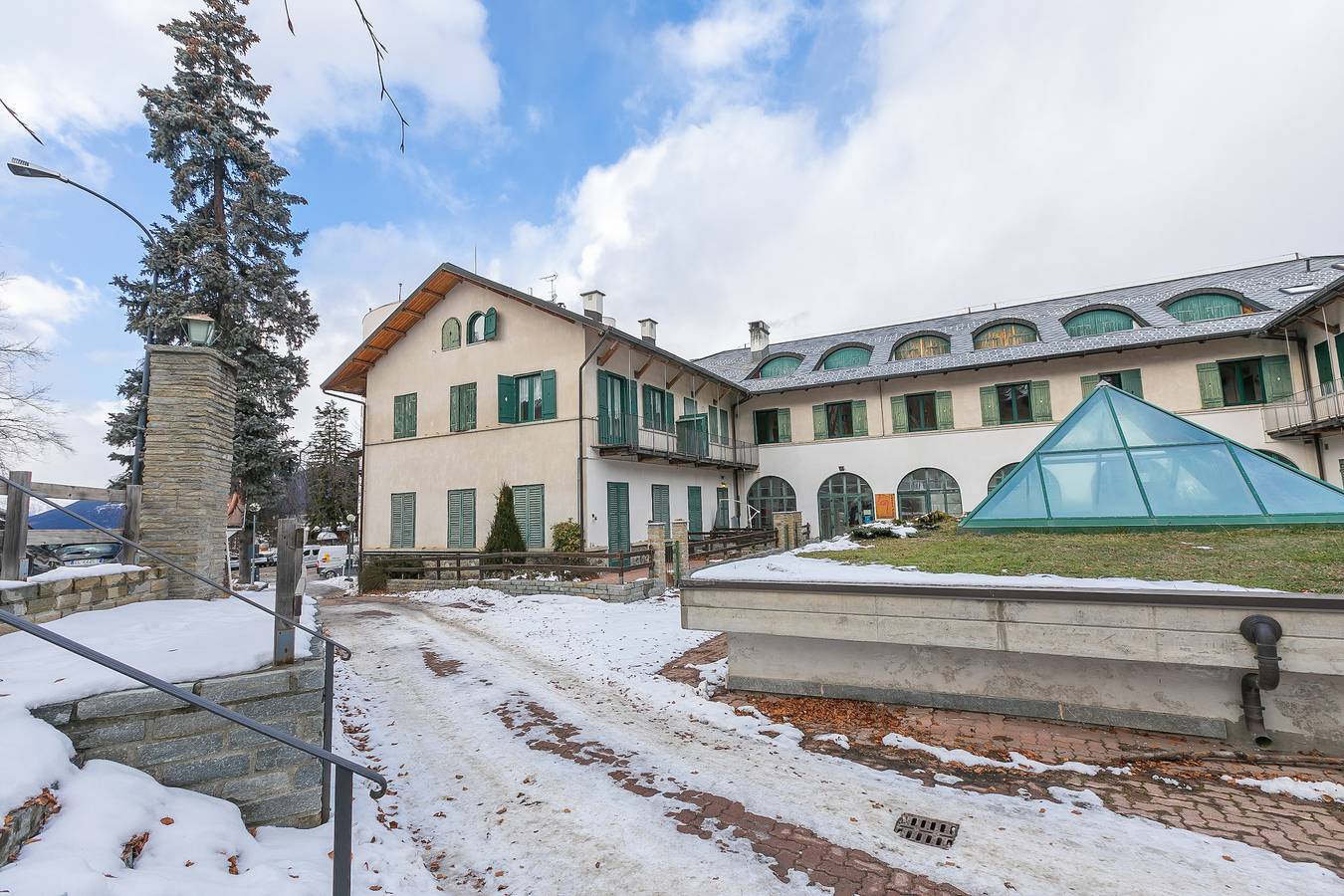 Appartamento intero, La Torre In The Center Of Town in Sauze d'Oulx, Via Lattea