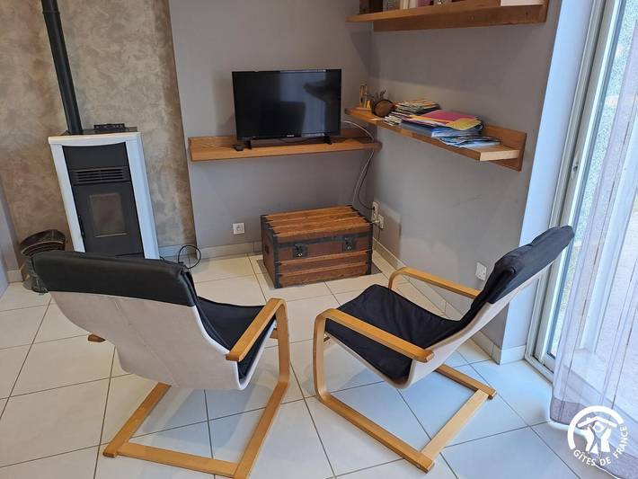 Gîte pour 5 personnes, avec terrasse et jardin