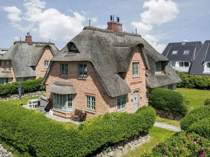 Ferienhaus mit Meerblick für 6 Personen, mit Garten, kinderfreundlich
