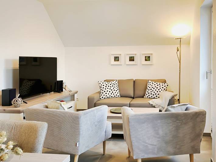 Ferienwohnung für 5 Personen, mit Sauna und Whirlpool sowie Garten und Balkon - 1