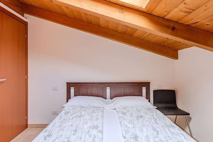Ferienwohnung für 2 Personen, mit Balkon und Garten sowie Pool in Comune di San Siro - 2