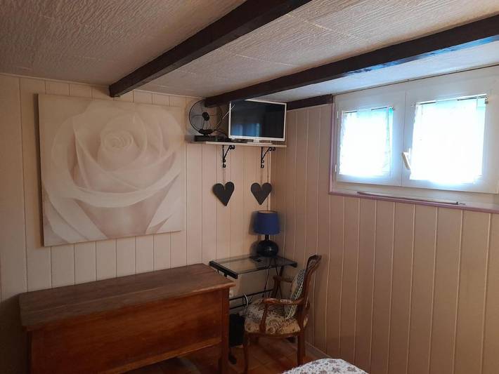 Gîte pour 2 personnes, avec terrasse et jardin à Angé - 4