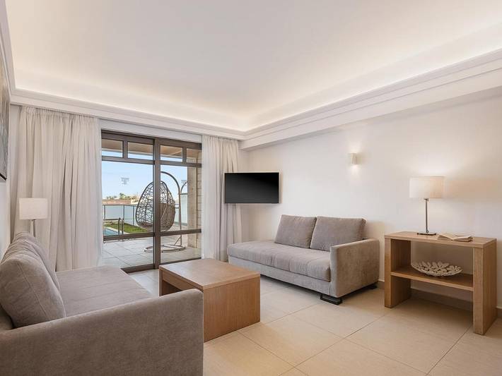 Ferienanlage für 4 Personen, mit Pool und Sauna sowie Garten und Ausblick auf Kreta - 2