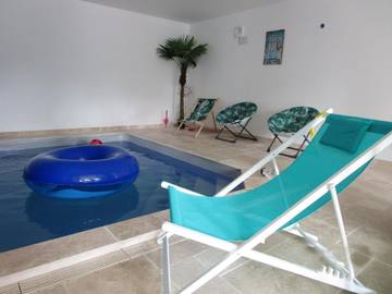 Gîte pour 5 personnes, avec jardin et jacuzzi ainsi que piscine et bassin pour enfant à Mer