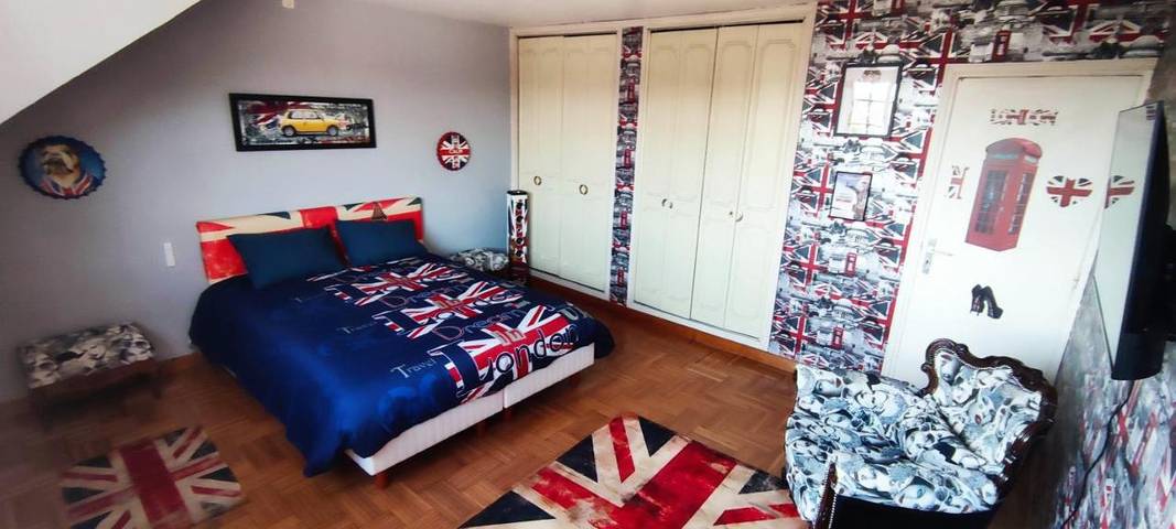 Location de vacances pour 4 personnes, avec vue ainsi que jardin et piscine, animaux acceptés à Isbergues - 3