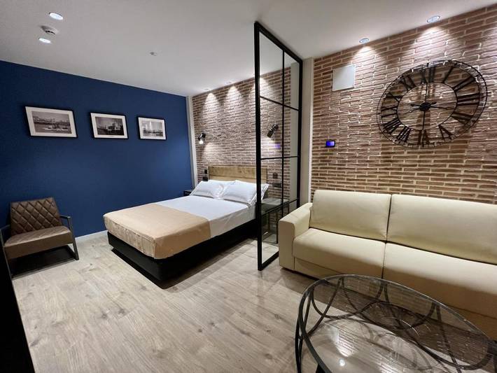 Hôtel pour 3 personnes, avec Jacuzzi ainsi que Terrasse et Piscine à Cadix