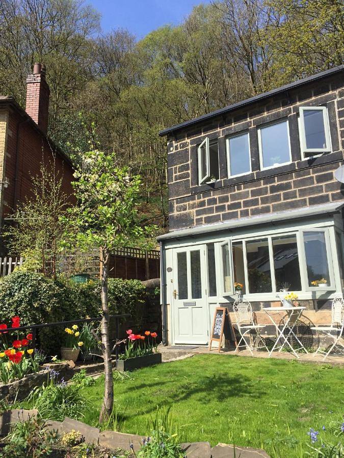 Two-Bedroom House in Hebden Bridge, West Yorkshire