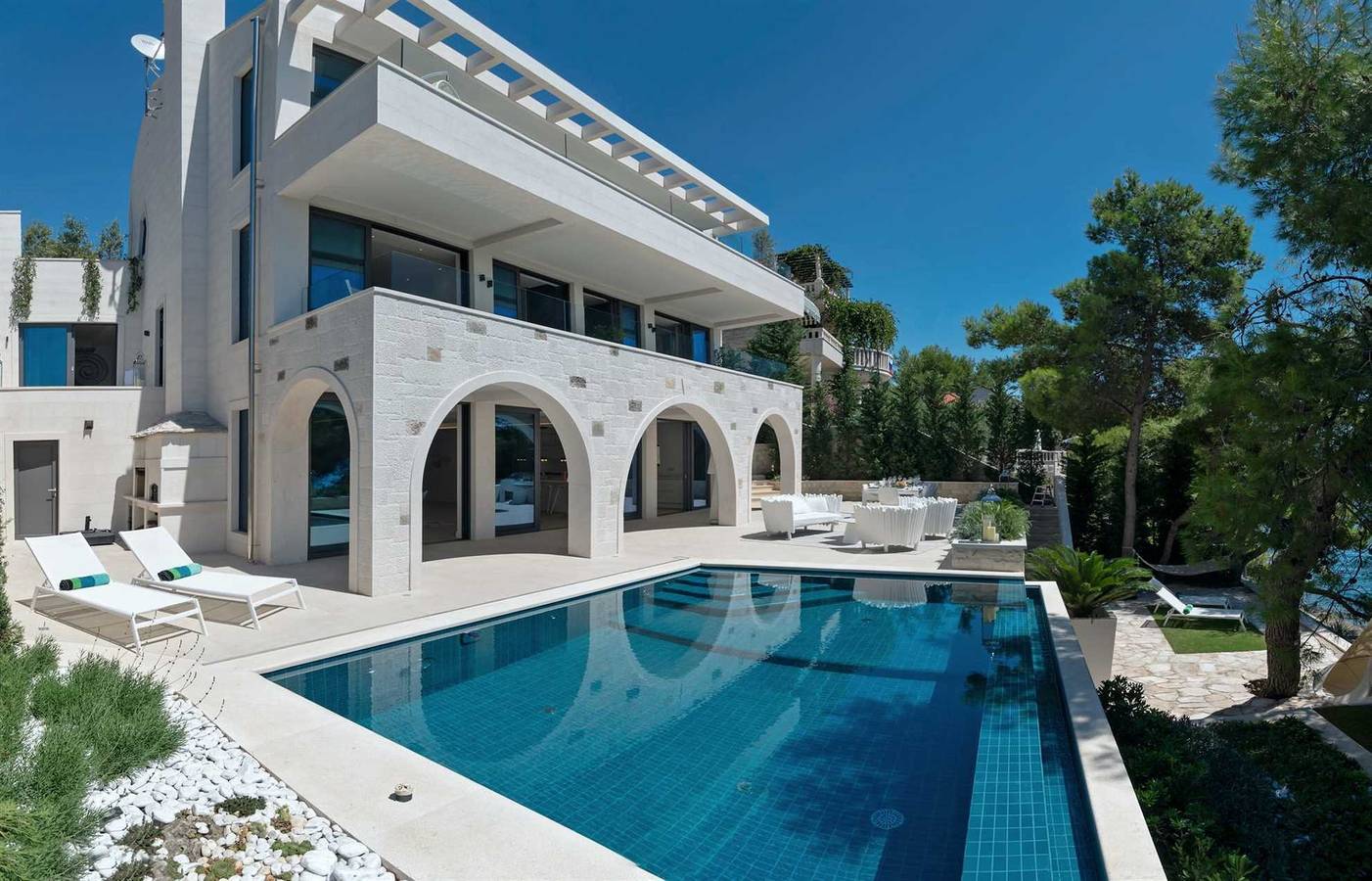 Luxusvilla Notturno mit Infinity Pool in Selca, Povlija, Selca und Sumartin