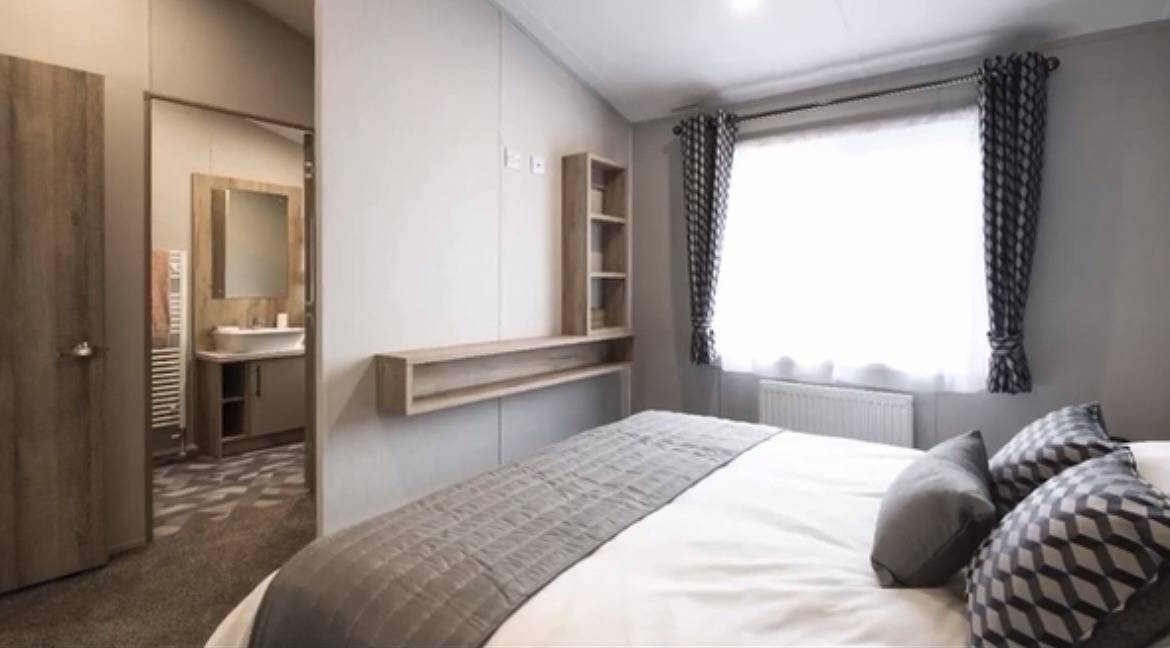 Luxury 2-Bed Lodge, Sleeps 6 in Camber Sands in Camber, East Sussex