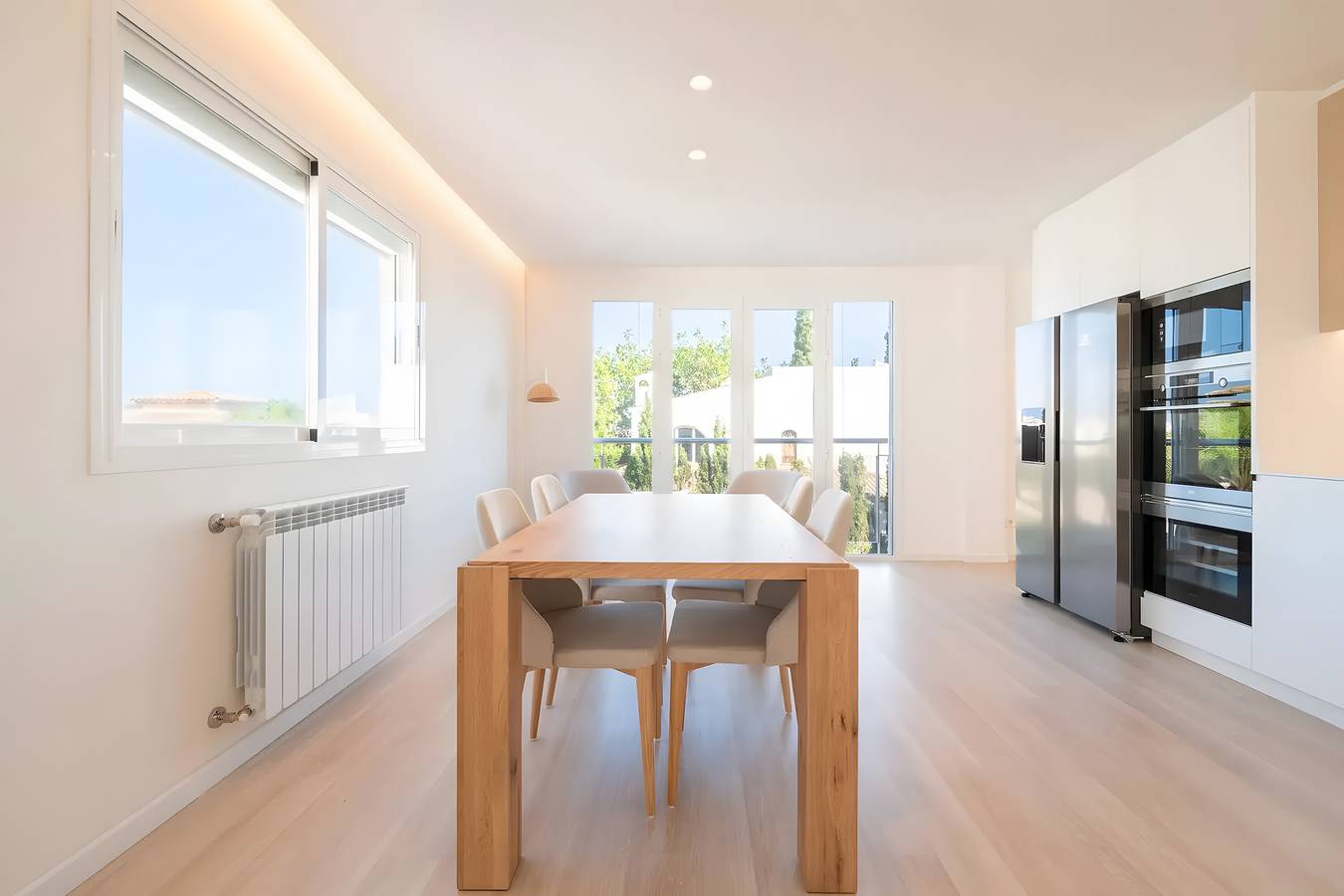 Ganze Wohnung, Apartment 'Las Palmeras 2' mit Gemeinschaftspool, Wlan und Klimaanlage in Cala Millor, Son Servera