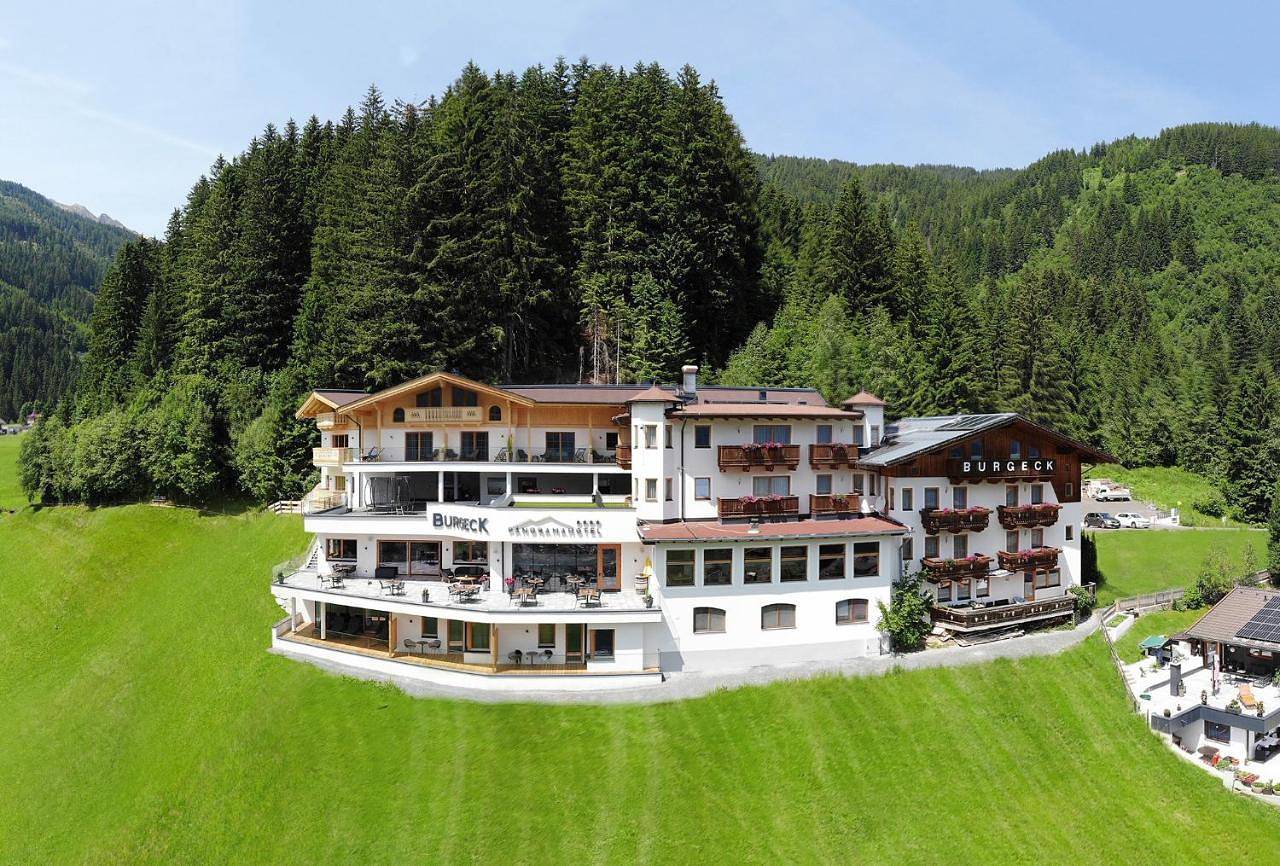 Panoramahotel Burgeck in Krimml, Alpes de Zillertal