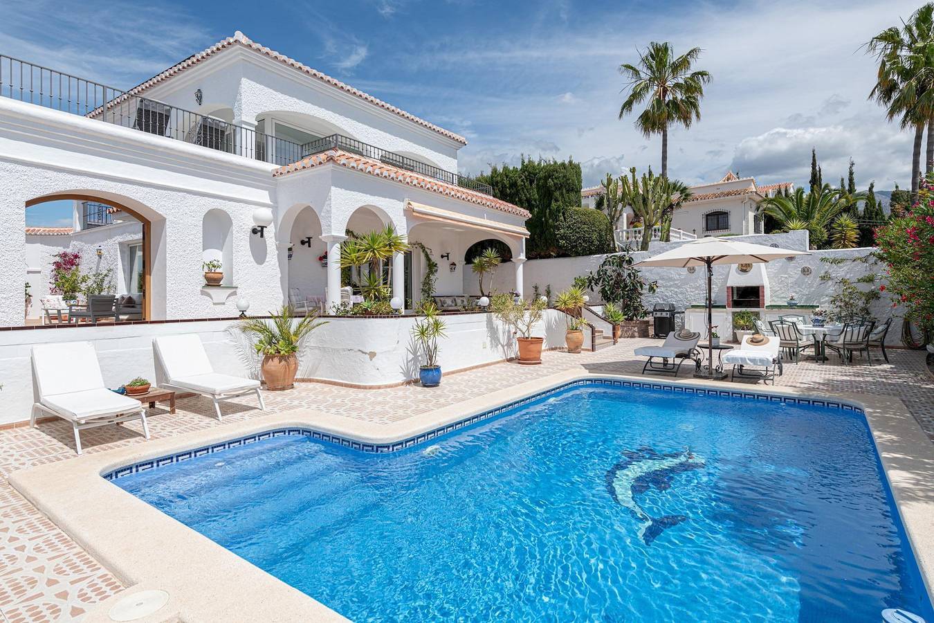 Los Arcos in Playa de Burriana, Nerja