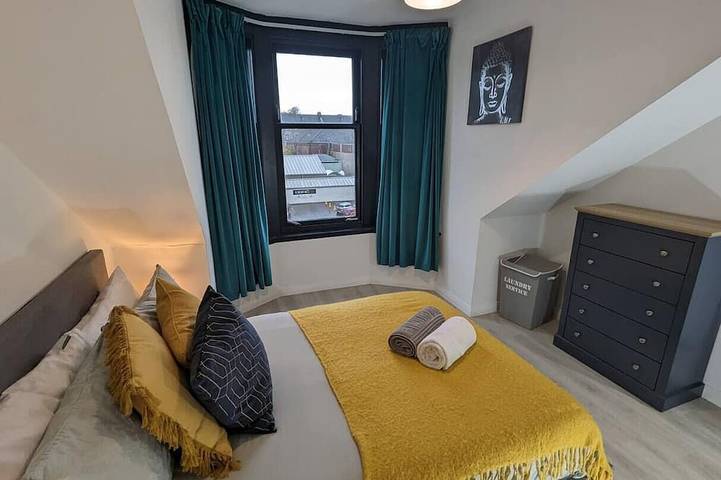Ganze Wohnung, Two Bedroom Lovely Apartment in Greenock in Inverclyde