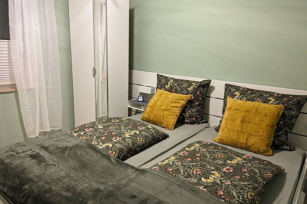 Ganze Wohnung, Appartement mit Terrasse in Kreischa, Osterzgebirge