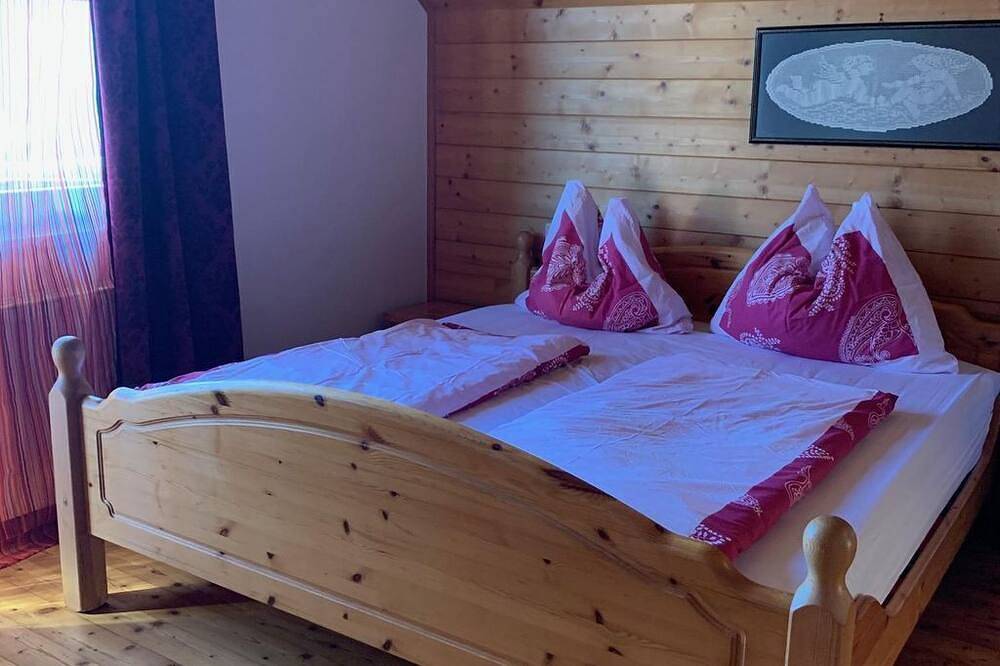 Sissi Zimmer - Mentebauer Traudi's Ferienhof in Spittal an der Drau, Bezirk Spittal an der Drau
