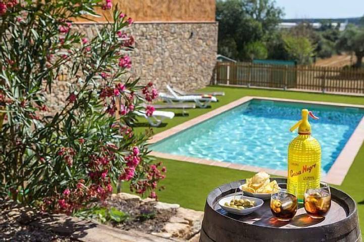 Cottage voor 9 personen, met tuin aan de Costa Brava