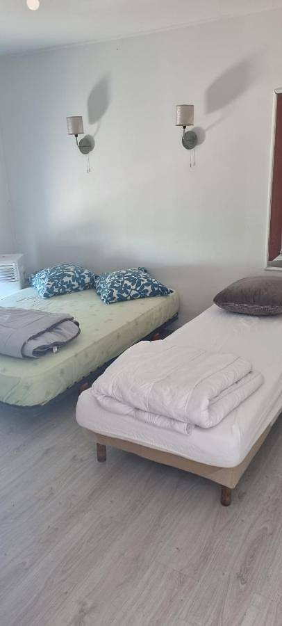 Appartement entier, Two-Bedroom Apartment in Guécélard, Sarthe