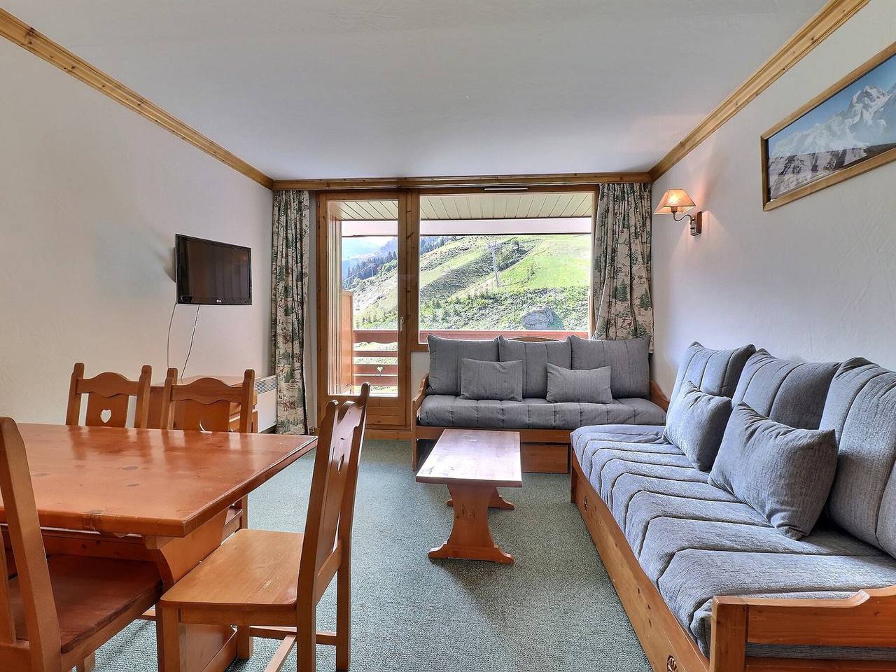 Ganze Wohnung, 2-Zimmer-Wohnung mit großem Südbalkon, Wi-Fi, Parkplatz, in Pistennähe in Méribel-Mottaret, Les Allues