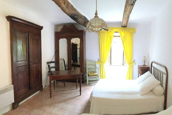 Location de vacances pour 8 personnes, avec terrasse et jardin, animaux acceptés à Saint-Jean-du-Gard - 4
