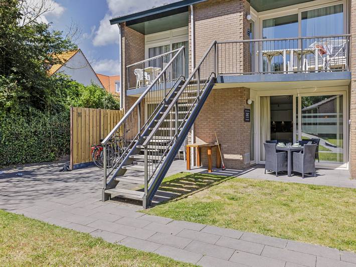 Ferienwohnung für 4 Personen, mit Terrasse und Garten in Zoutelande - 2