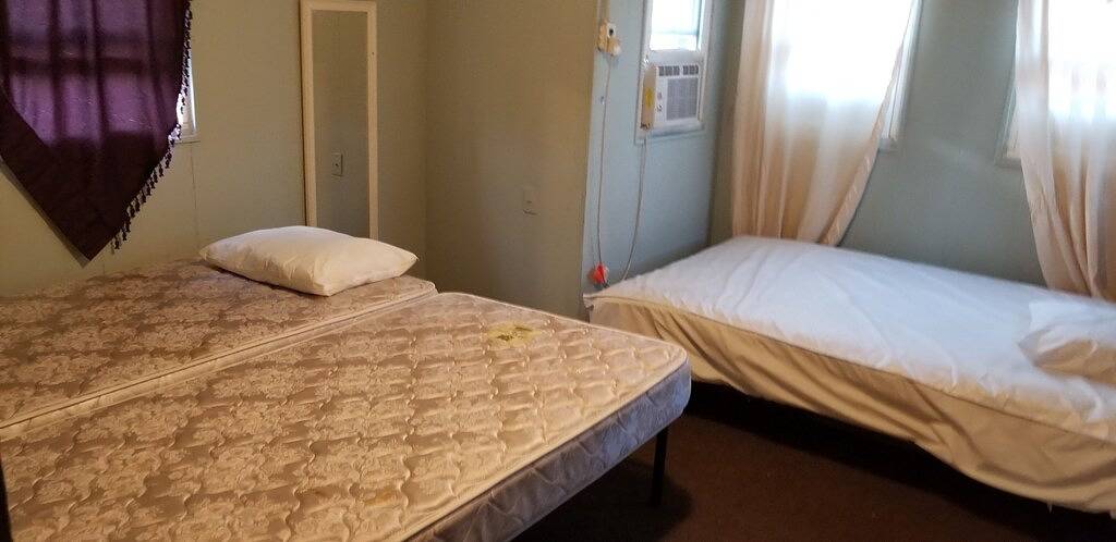 Ganze Wohnung, Upstairs1Brhome in der Nähe von Convcntr Boards & Beach mit Sundeck Smarttv Wifi Dog Friendly in Wildwood, Cape May County