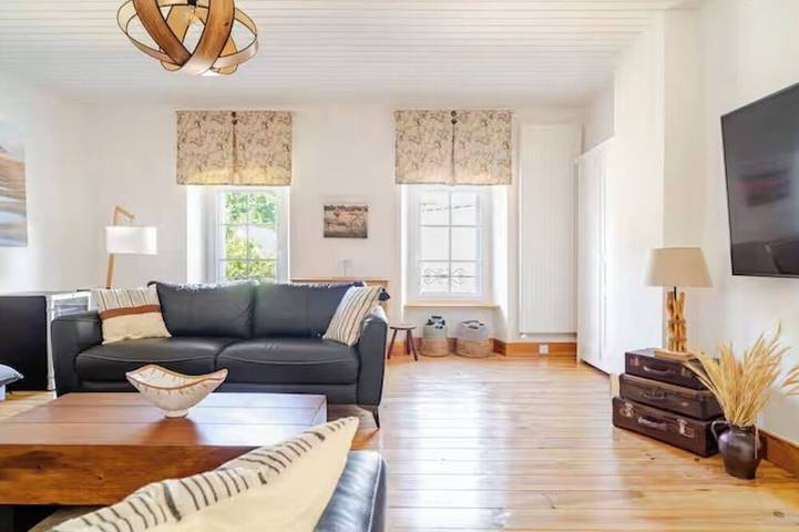 Location de vacances pour 7 personnes, avec jardin et terrasse, animaux acceptés à Gavray - 2