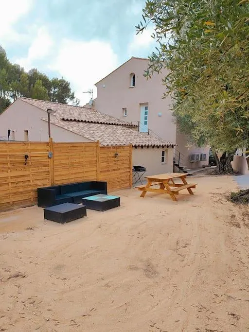 Casa de vacaciones para 6 personas, con vistas y jardín - 1