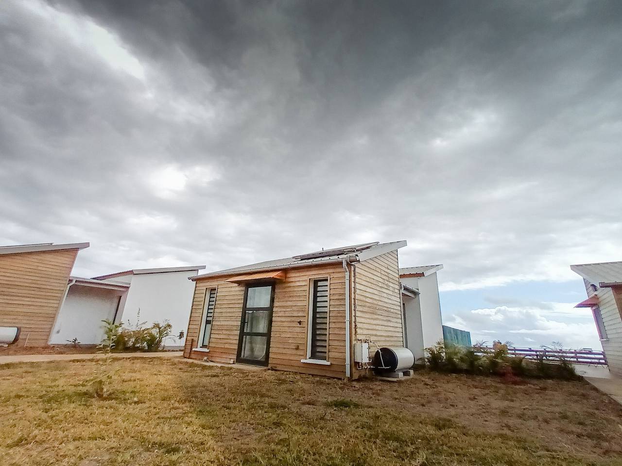 Gîte moderne avec vue mer, parking sécurisé et Wi-Fi à Saint-Paul in Saint-Paul (Réunion), Île de la Réunion