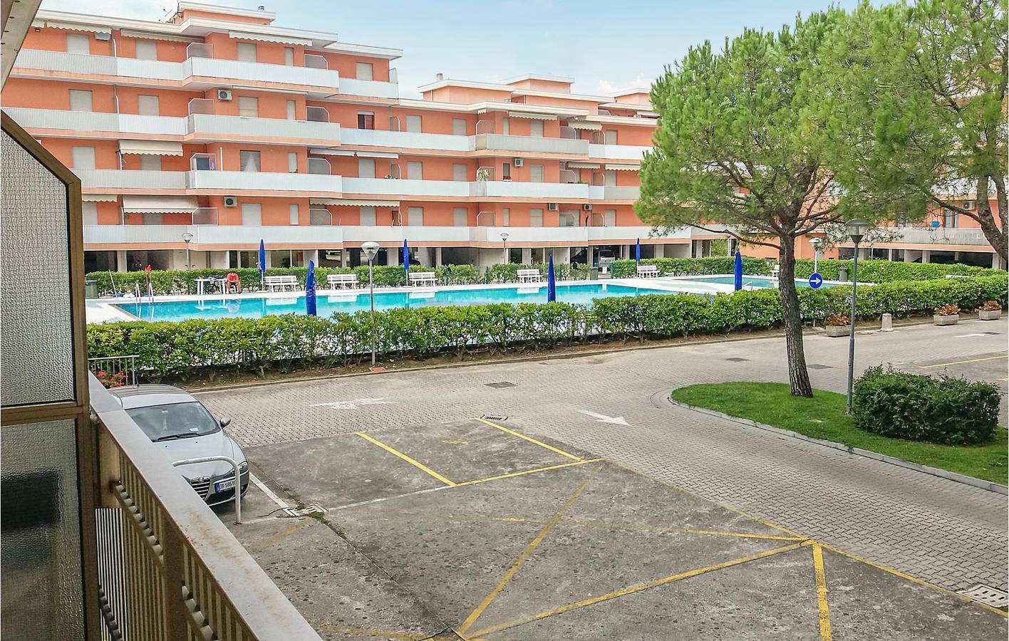Apartamento vacacional entero, Apartamento junto a la piscina a 1,5 km de la playa in Bibione, Provincia de Venezia