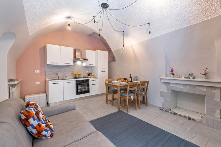 Apartamento entero, Icardi 2 Casa Di Mattoni in Dolceacqua, Alpes Ligures