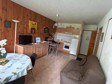 Chalet pour 6 Personnes dans Lac des Hermines, Besse-et-Saint-Anastaise, Photo 1