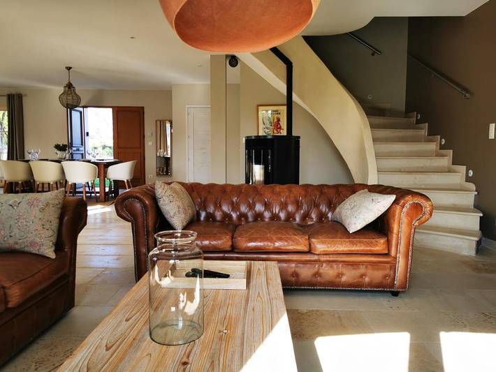 Location de vacances pour 9 personnes, avec Terrasse ainsi que Jardin et Vue à Mailly-le-Château