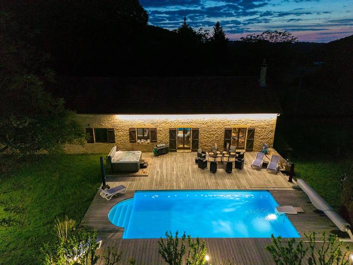 Location de vacances pour 8 personnes à Montignac