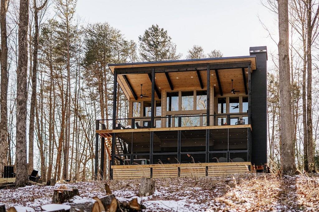 Experience Elite Mountain Luxury with Endless Style and Comfort in Chattahoochee National Forest