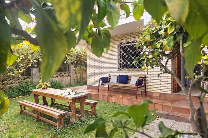 Ferienwohnung für 9 Personen, mit Garten und Balkon - 1