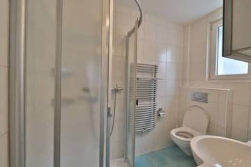 Apartment for 2 People in Interlaken, Lake Thun, Photo 3