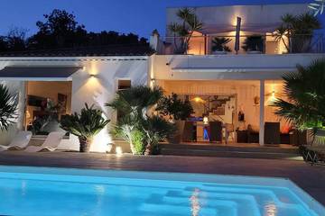 Chambre d’hôte pour 4 personnes, avec piscine à Salon-de-Provence