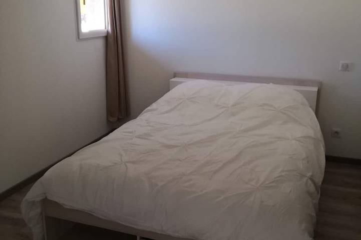 Gîte pour 4 personnes, avec jardin et terrasse, animaux acceptés dans Lac d'Hourtin Carcans - 2