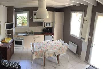 Gîte pour 4 personnes, avec piscine et jardin à Le Verdon-sur-Mer