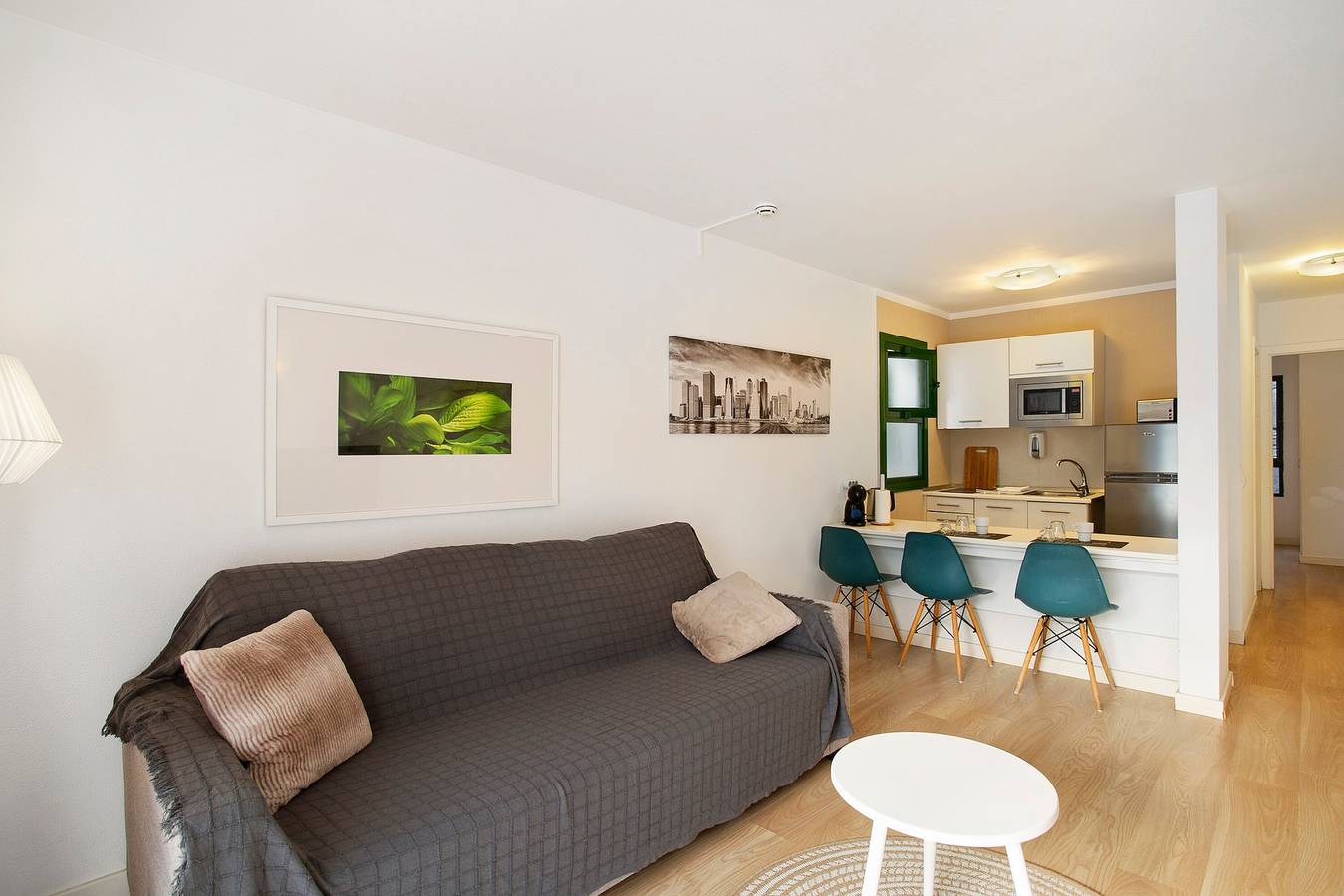 Apartamento entero, Apartamento de vacaciones 'Dreams' con vistas al mar, piscina compartida y Wi-Fi in Mogán, Gran Canaria Sur