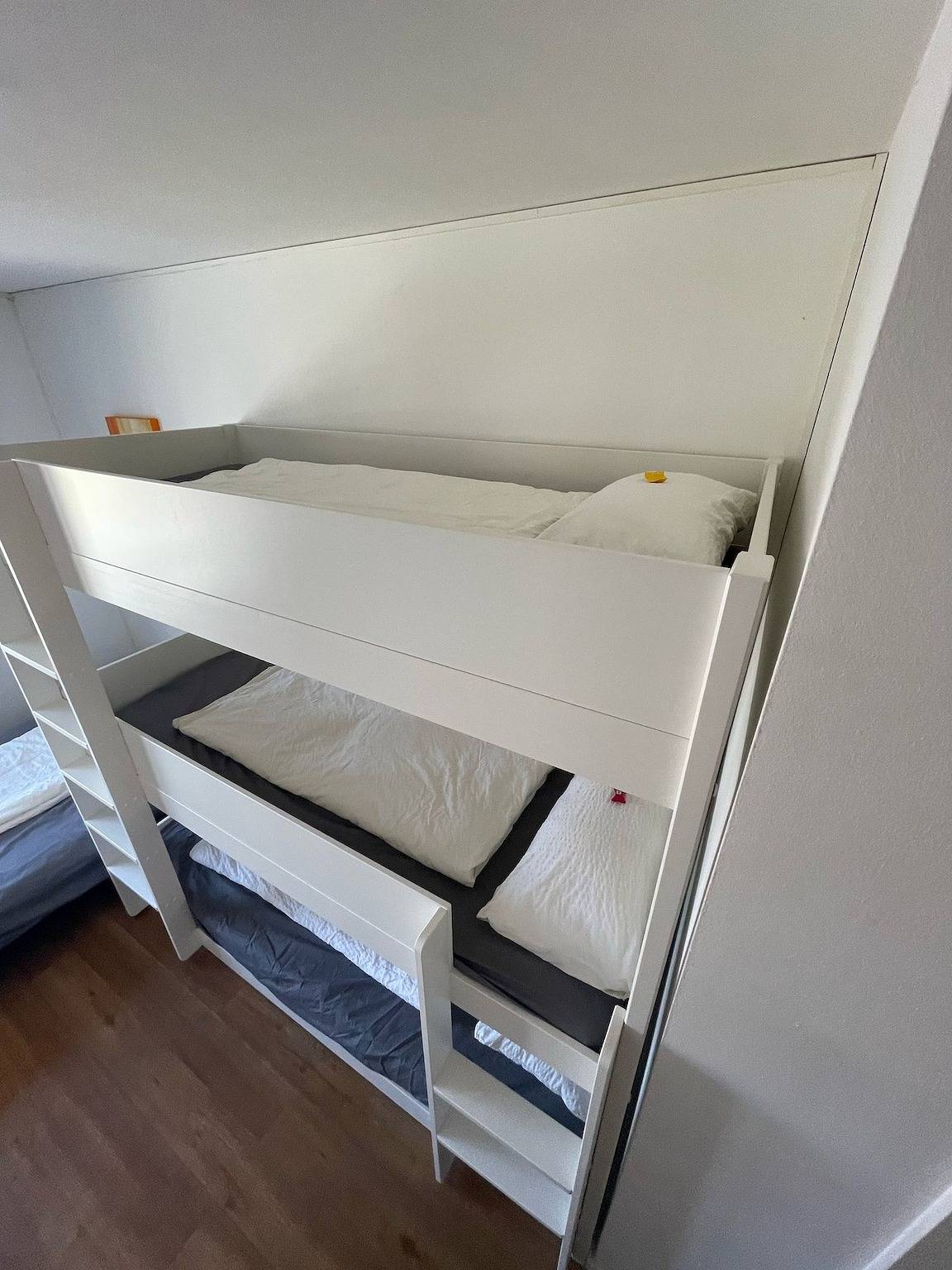 Entire holiday apartment, Holiday apartment for 5 people in Munich Johanneskirchen, Munich