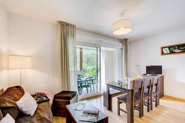 Gîte pour 4 personnes, avec balcon dans Balnéa