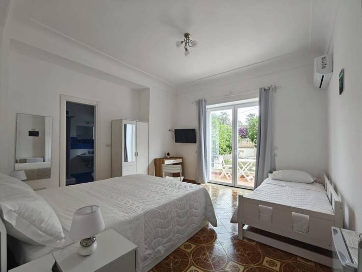 Maison d’hôte pour 3 personnes, avec jardin dans Marina Grande - 4