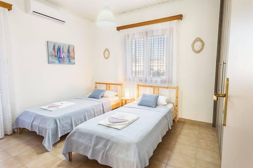 Santy Villa (Gerani, Chania) in Platanias, Chania region