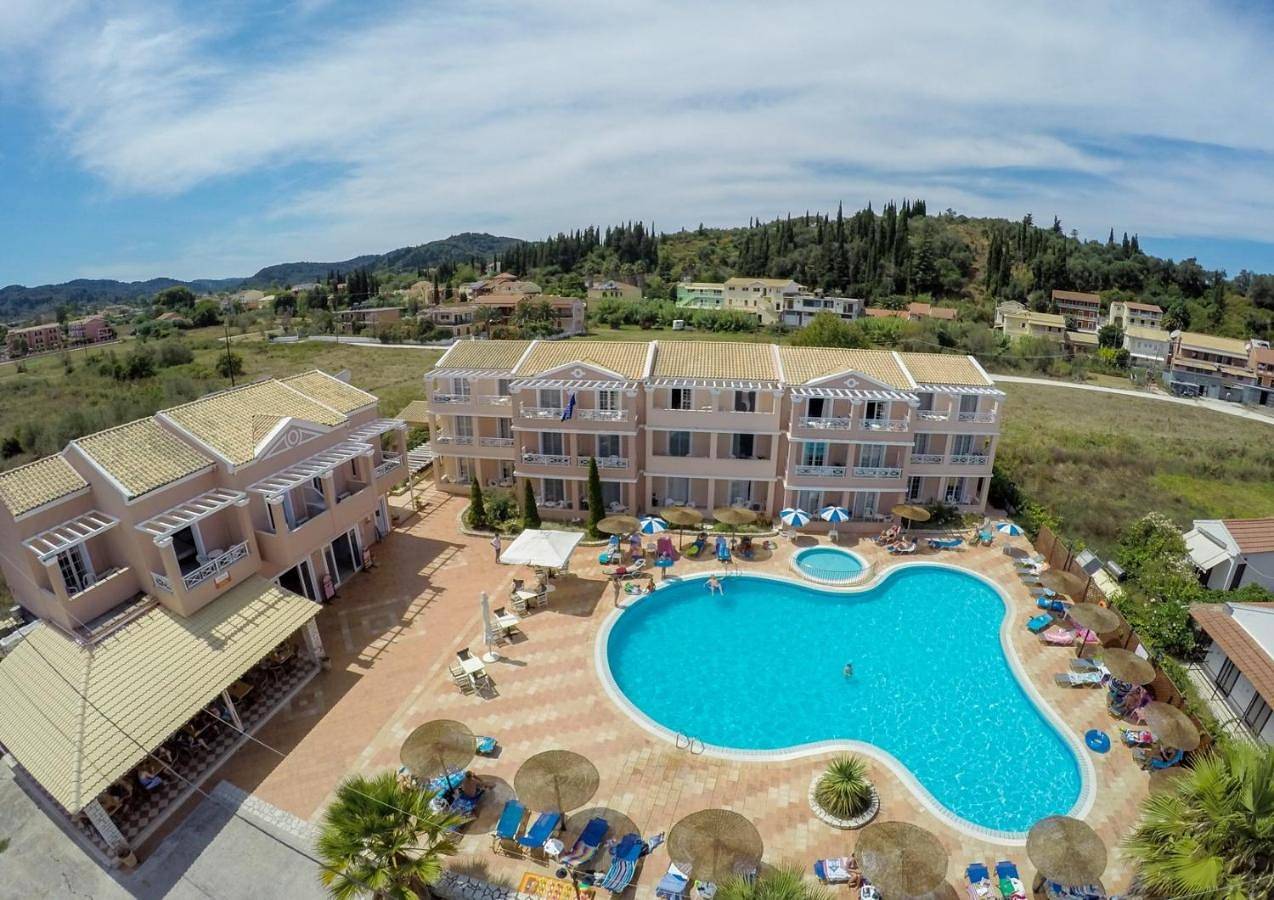 Apartment with Balcony in Sidari, Corfou