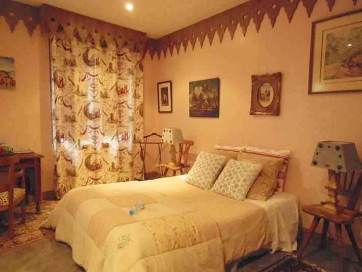 Chambre d’hôte pour 2 personnes, avec Balcon et Terrasse ainsi que Jardin et Vue dans Chamvres