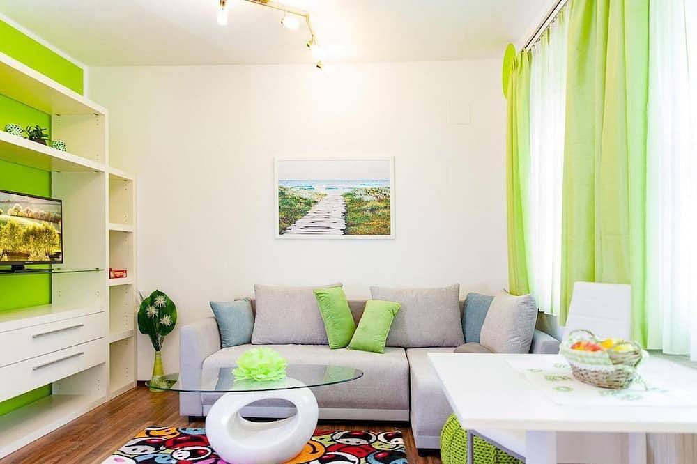 Ganze Wohnung, Ferienwohnung \"Apfelgrün\" - Haus Rosy Ferienwohnung in Gemeinde Stubenberg, Steirerland