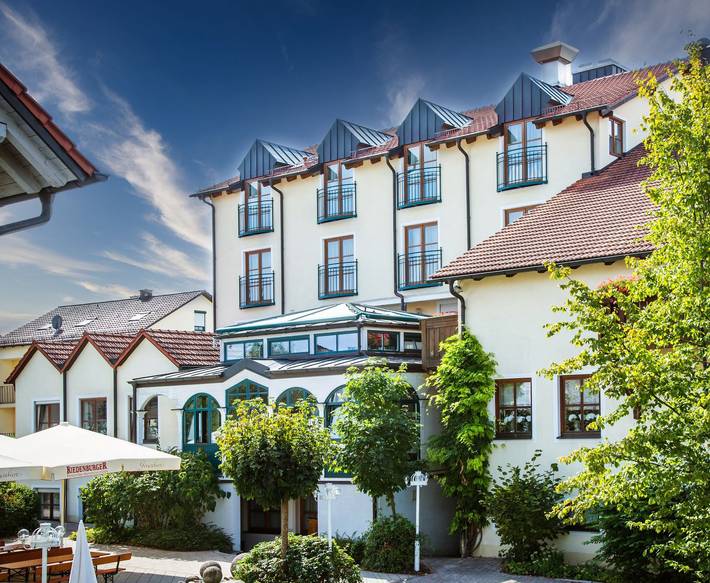 Hotel für 3 Personen, mit Sauna und Garten
